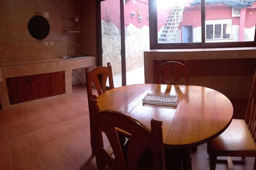 Casa Con Piscina Privada Villa บินารอส ภายนอก รูปภาพ