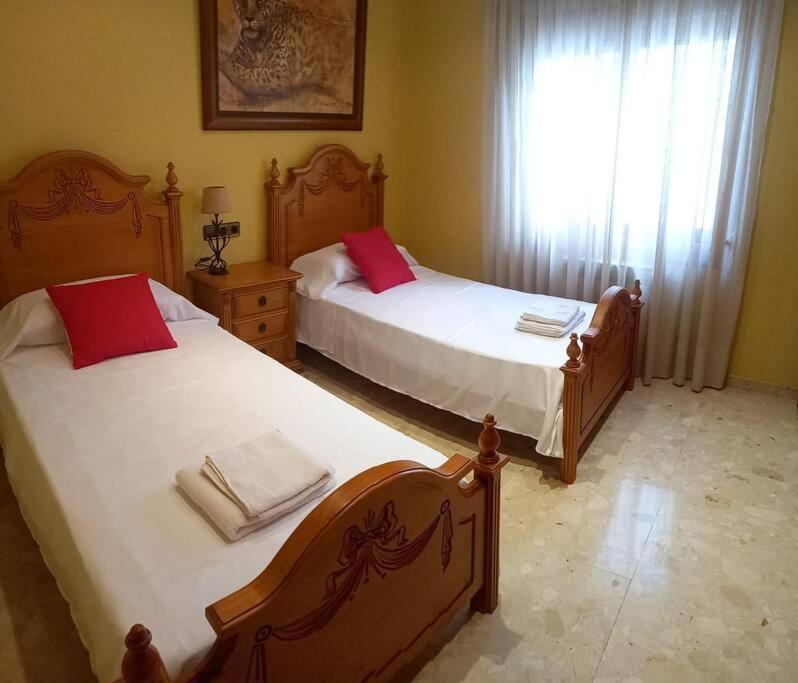 Casa Con Piscina Privada Villa บินารอส ภายนอก รูปภาพ