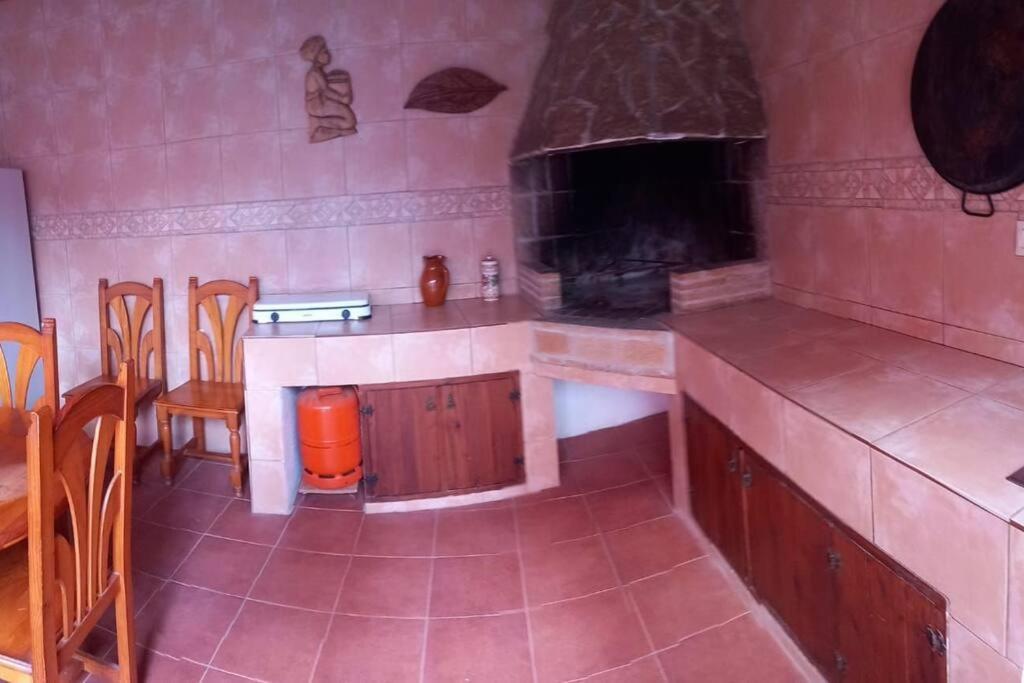 Casa Con Piscina Privada Villa บินารอส ภายนอก รูปภาพ